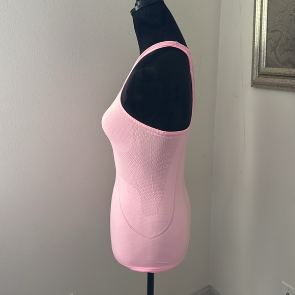Lululemon Swiftly Pink racer back tank top Sz 4 - Picture 3 of 8